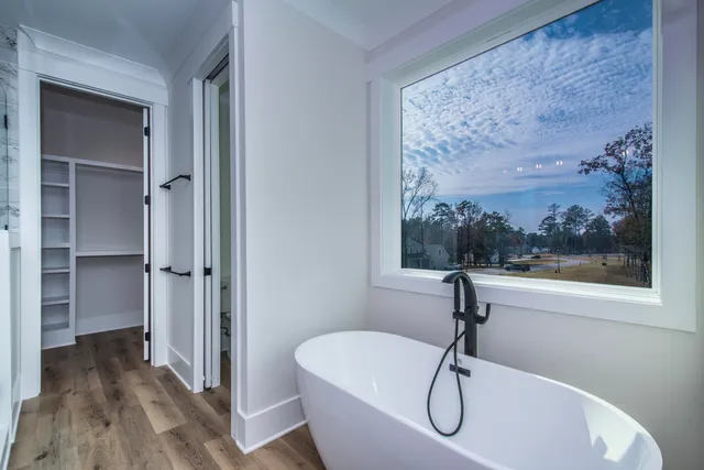 $699,000 | 530 Misty Banks Drive, Chapin, SC 29036