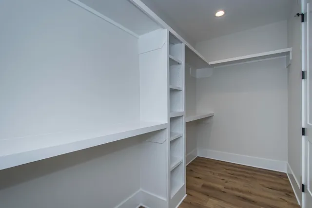 $699,000 | 530 Misty Banks Drive, Chapin, SC 29036