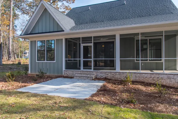 $649,900 | 530 Misty Banks Drive, Chapin, SC 29036