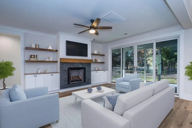 $699,000 | 530 Misty Banks Drive, Chapin, SC 29036