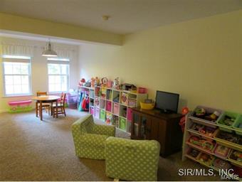 5 Tra Lin Alton, IL 62002 - Photo 21 of 24