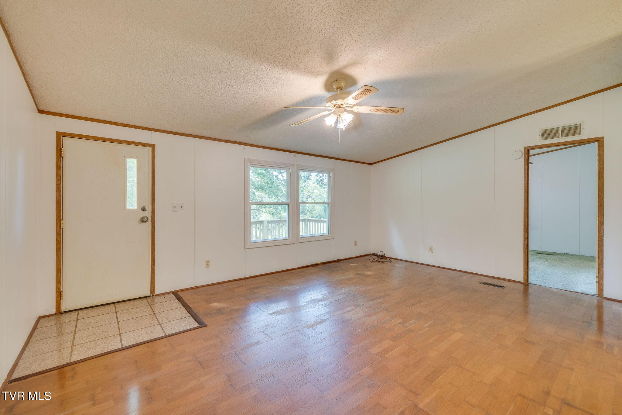 225 Sheets Hollow Road Johnson City, TN 37601 - Photo 6 of 25 006 (2)