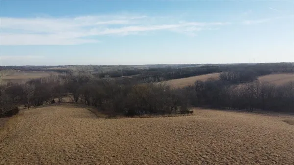 $870,400 | Galaxy Road, Clearmont, MO 64431