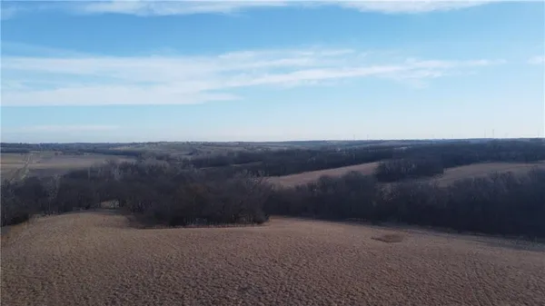 $870,400 | Galaxy Road, Clearmont, MO 64431