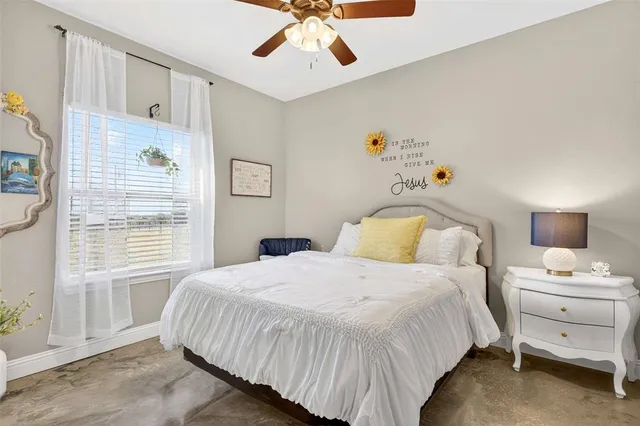 $620,000 | 1081 County Road 3591, Paradise, TX 76073