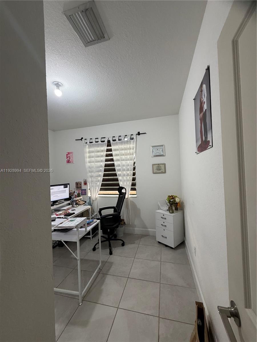 13361 Southwest 284th Terrace Homestead, FL 33033 - Photo 9 of 14