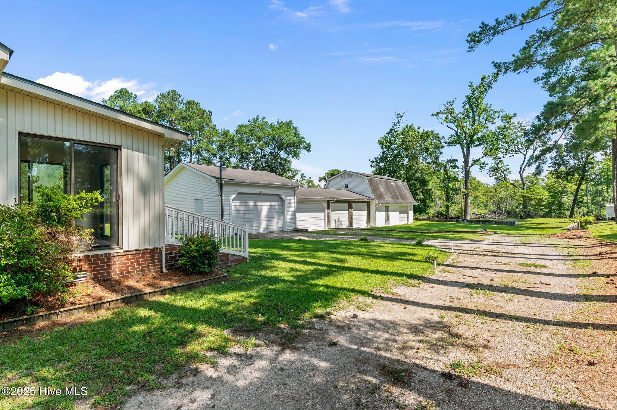 6715 Clarks Neck Road Washington, NC 27889 - Photo 44 of 53 Drive Way