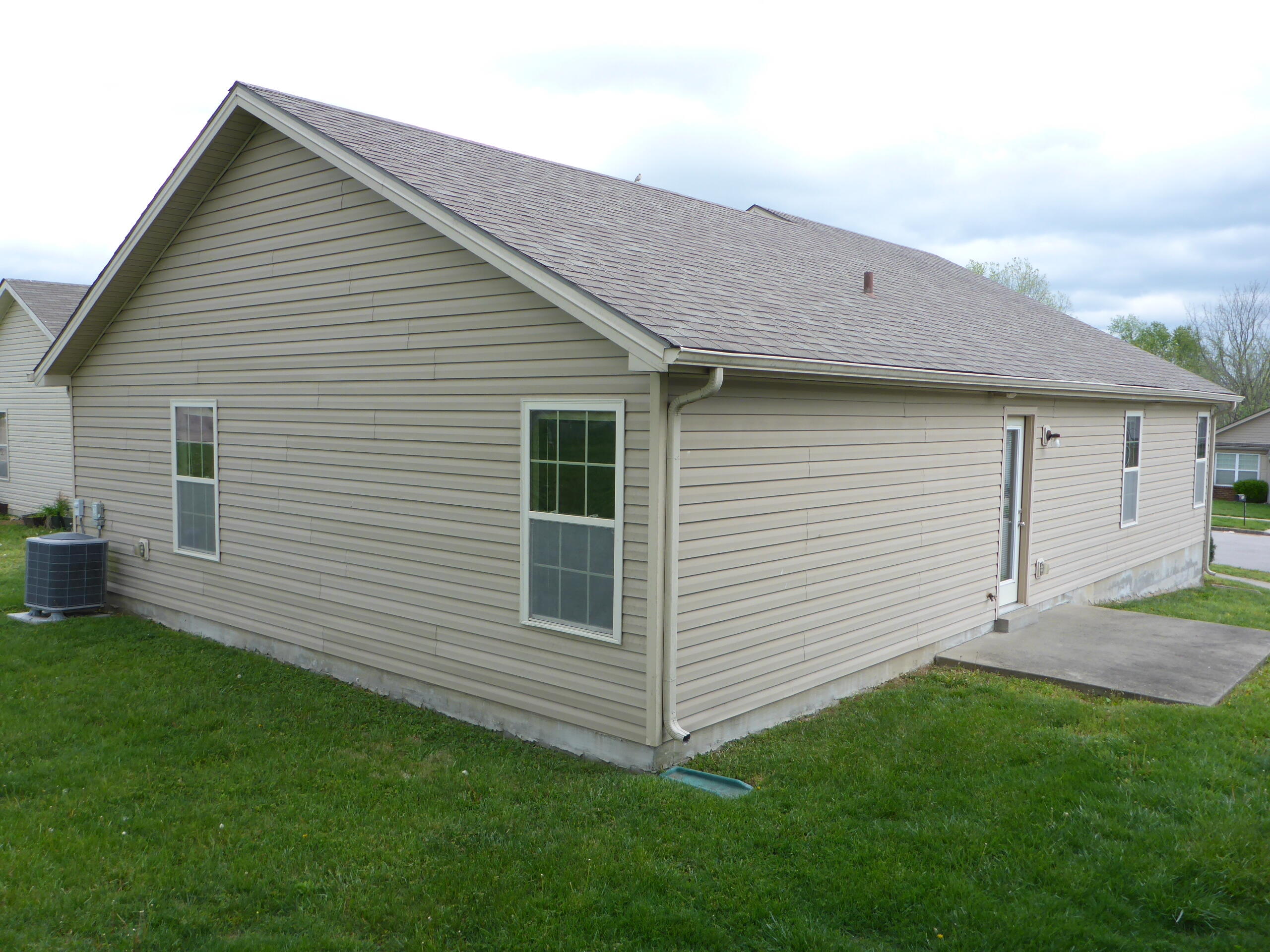 171 Seth Way Georgetown, KY 40324 - Photo 2 of 14 P2930134