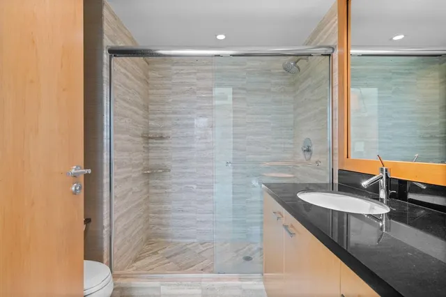 $35,000 | 101 South Fort Lauderdale Beach Boulevard, Unit PH 2703, Fort Lauderdale, FL 33316