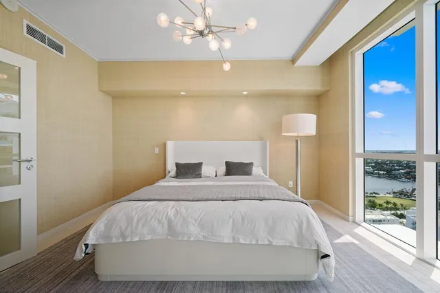 $35,000 | 101 South Fort Lauderdale Beach Boulevard, Unit PH 2703, Fort Lauderdale, FL 33316