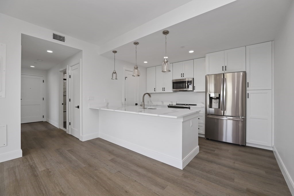 64 Alpine Street, Unit 403 Boston, MA 02119 - Photo 19 of 36 Gallery Image 19
