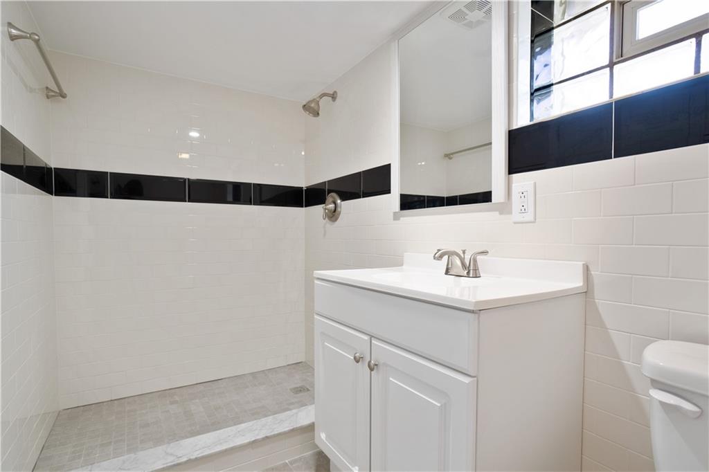 325 Scott Road Eighty Four, PA 15330 - Photo 19 of 25 Gallery Image 19