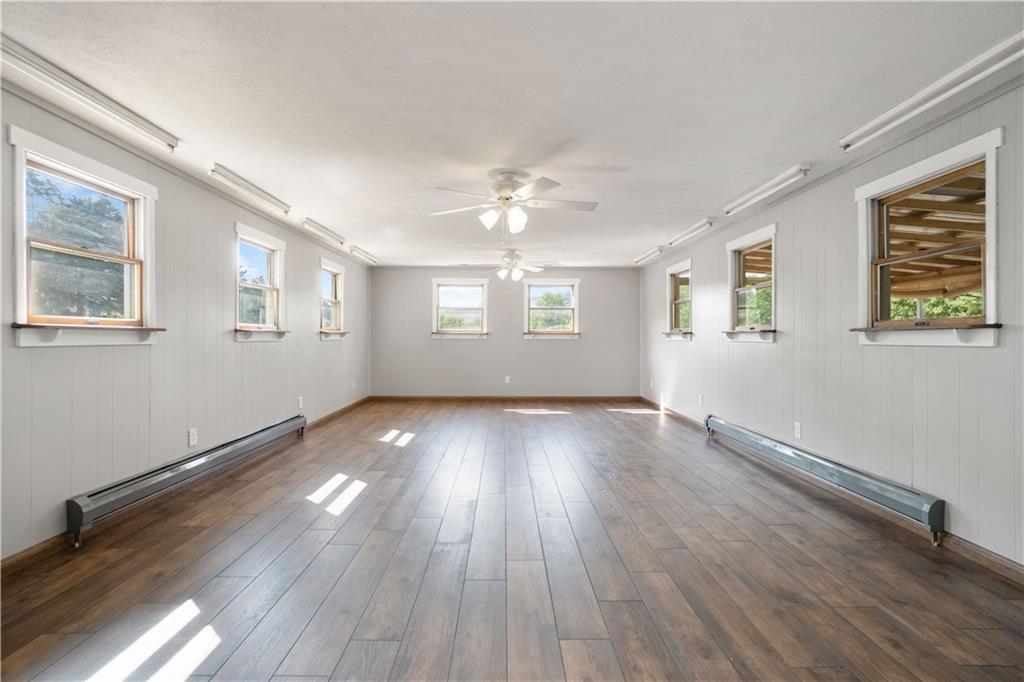 325 Scott Road Eighty Four, PA 15330 - Photo 5 of 25 Gallery Image 5