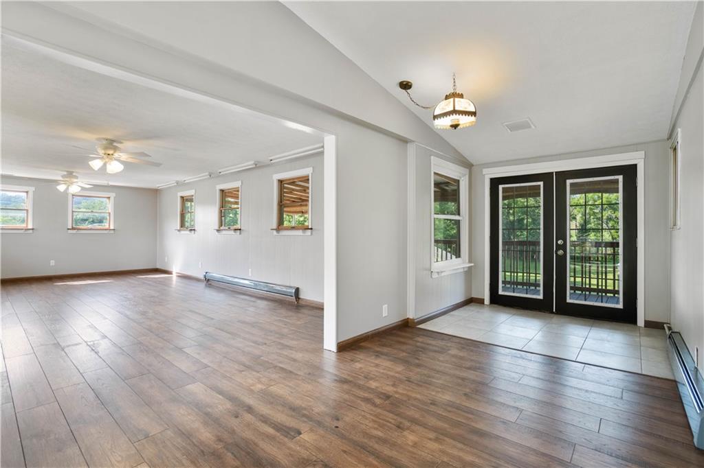 325 Scott Road Eighty Four, PA 15330 - Photo 7 of 25 Gallery Image 7
