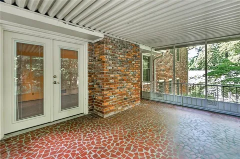 $575,000 | 6885 Heathfield Drive Northwest, Atlanta, GA 30328
