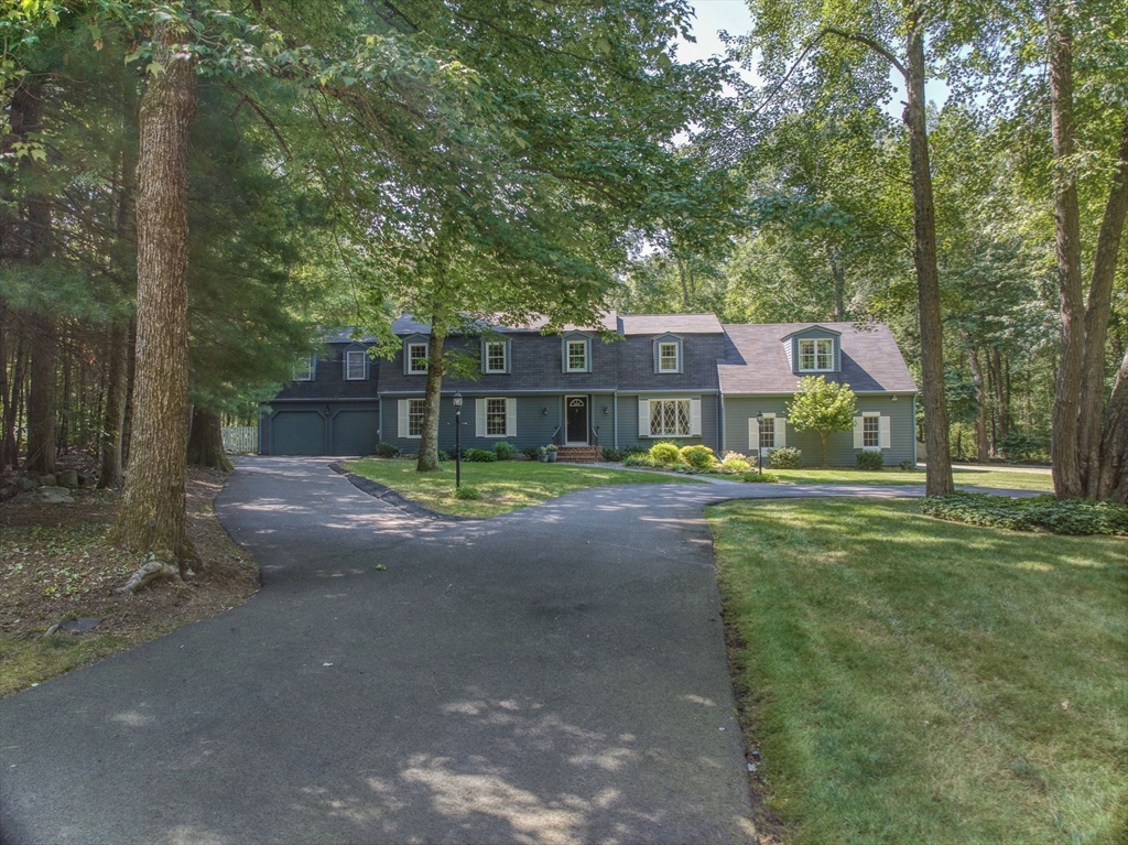 14 Harvard Drive Bedford, MA 01730 - Photo 38 of 40 a view of a street in front of house