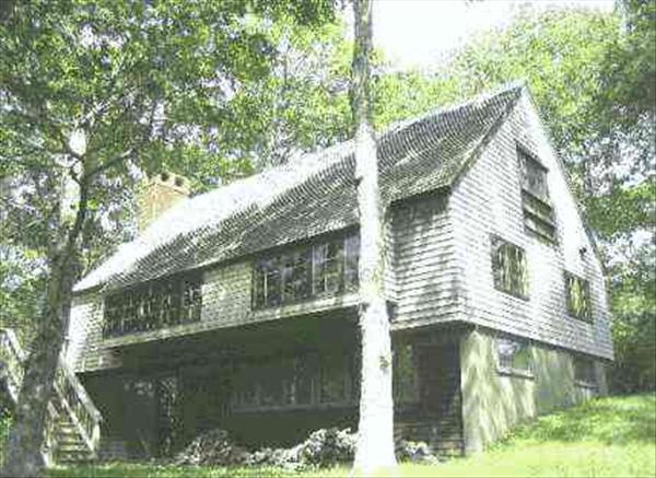498 S Road Chilmark, MA 02535 - Photo 1 of 2 http://d1qzqeyxiitrap.cloudfront.net/photos/9887/600/1f2a85e2.jpg