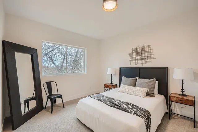 $374,000 | 1995 11th Avenue East, Unit 1, Maplewood, MN 55109