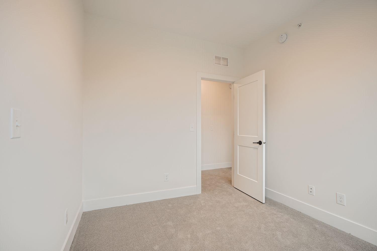 1995 11th Avenue East, Unit 1 Maplewood, MN 55109 - Photo 20 of 28