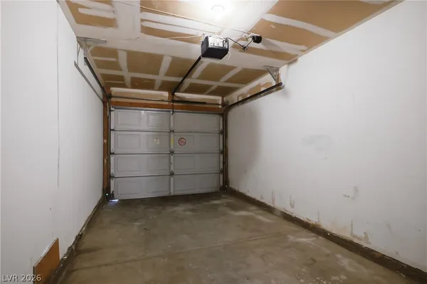 $1,595 | 7561 Glowing Ember Court, Unit 201, Las Vegas, NV 89130