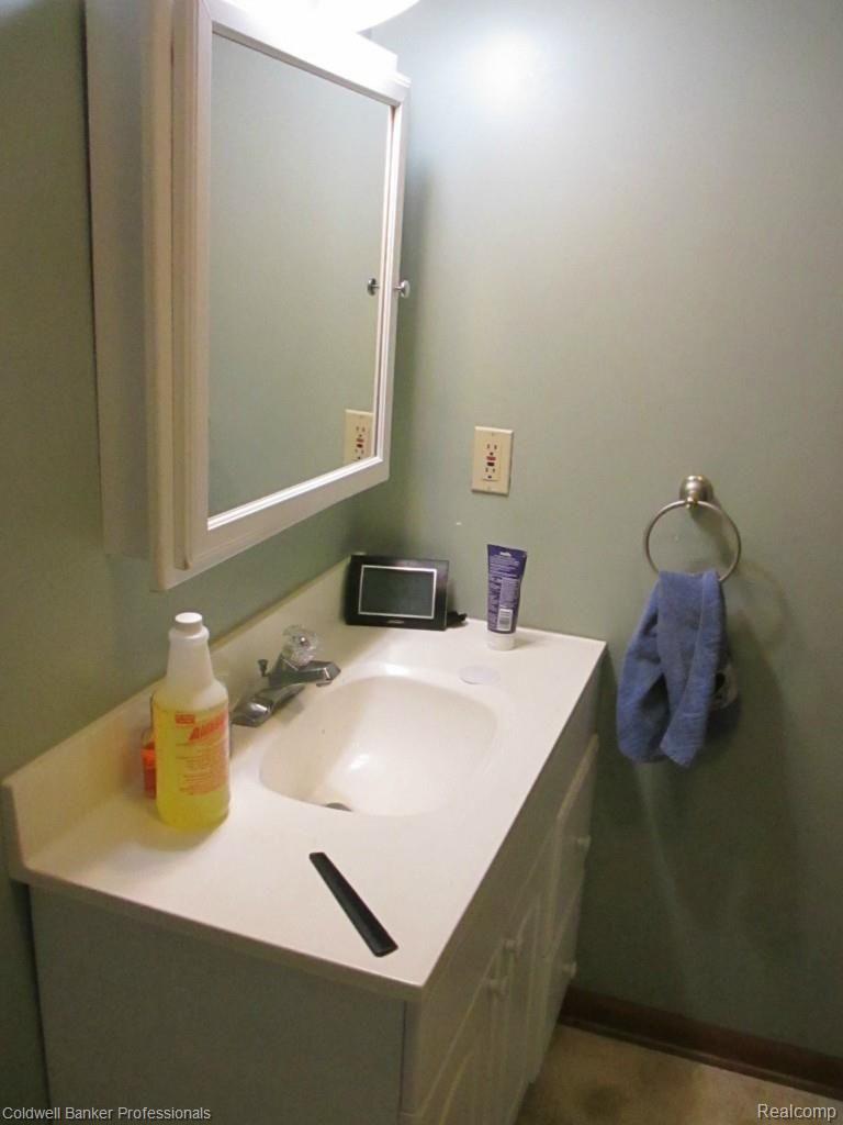 4101 Barnes Road North Branch, MI 48461 - Photo 30 of 90 IMG_0772.jpg