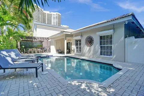 $2,699,000 | 3043 Center Avenue, Fort Lauderdale, FL 33308