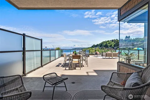 $1,390,000 | 4907 Main Street, Unit 513, Tacoma, WA 98407