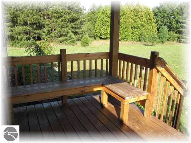 4151 Sliverville Road Frankfort, MI 49635 - Photo 13 of 15 1716935-12.JPG