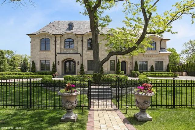 $4,199,000 | 1265 Longmeadow Lane, Glencoe, IL 60022
