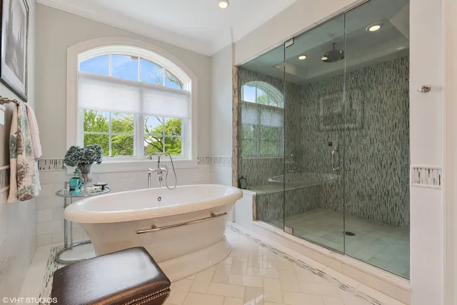 $4,199,000 | 1265 Longmeadow Lane, Glencoe, IL 60022