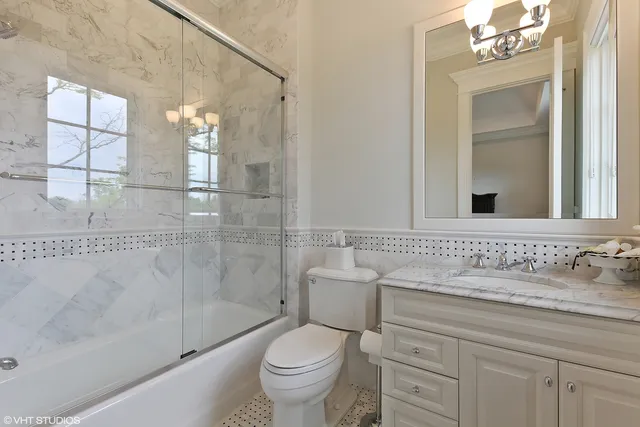 $4,199,000 | 1265 Longmeadow Lane, Glencoe, IL 60022