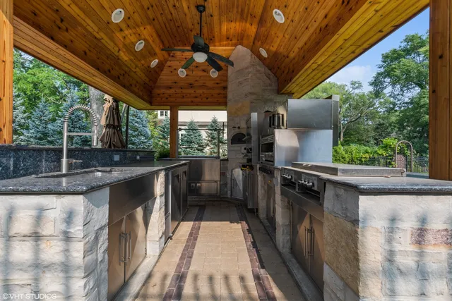 $4,199,000 | 1265 Longmeadow Lane, Glencoe, IL 60022