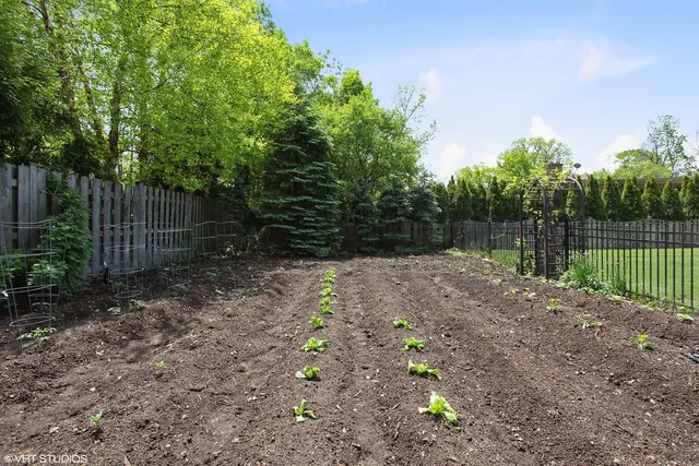 $4,199,000 | 1265 Longmeadow Lane, Glencoe, IL 60022