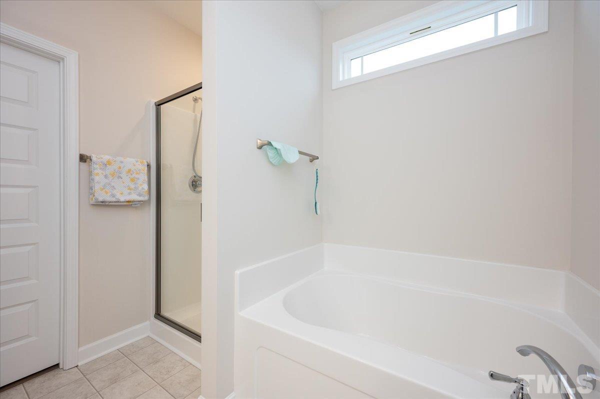 32 Rabbit Run Drive Smithfield, NC 27577 - Photo 8 of 12 Gallery Image 8