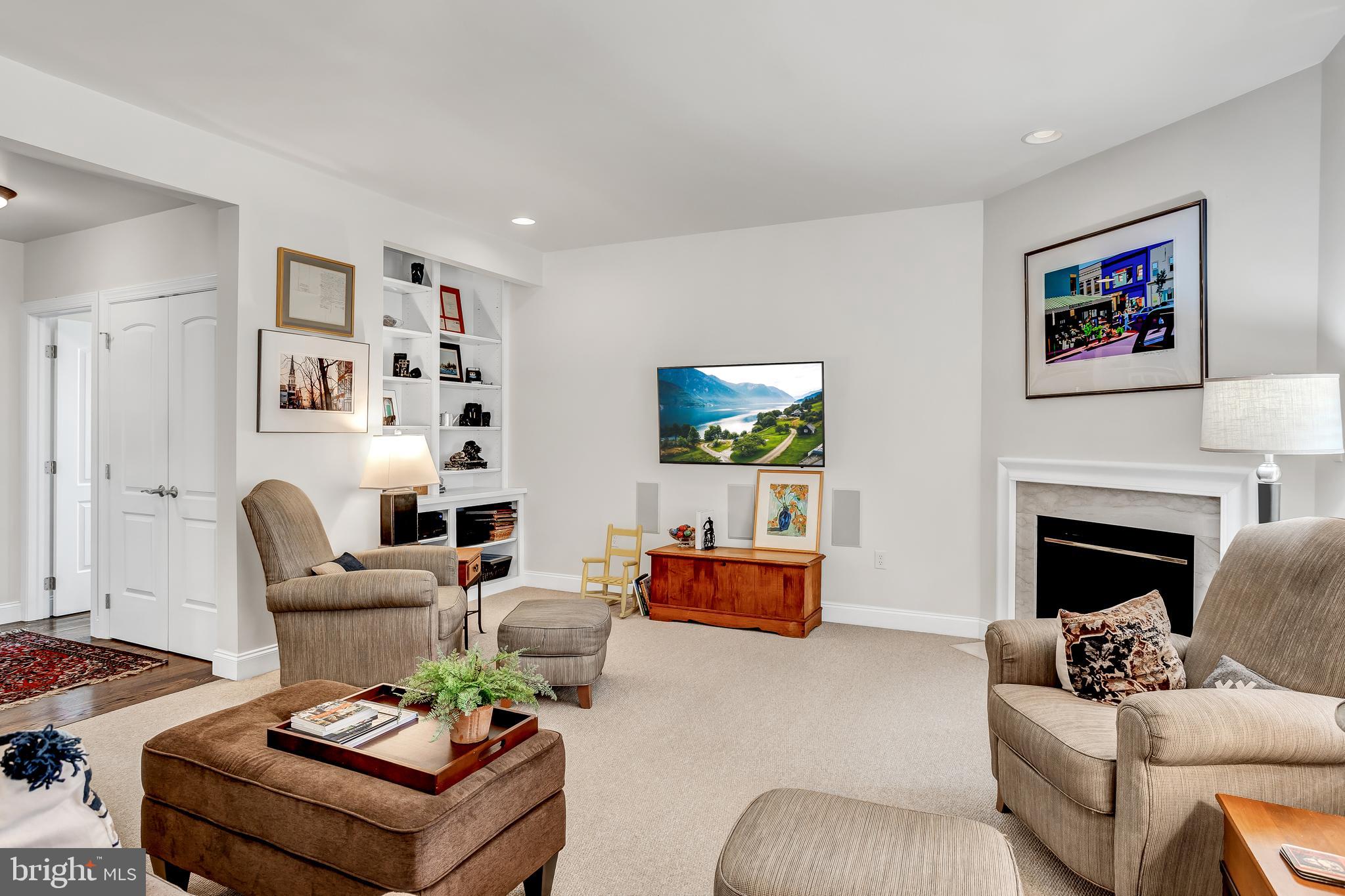 516 Snyder Road Lititz, PA 17543 - Photo 11 of 68 First Floor Family Room