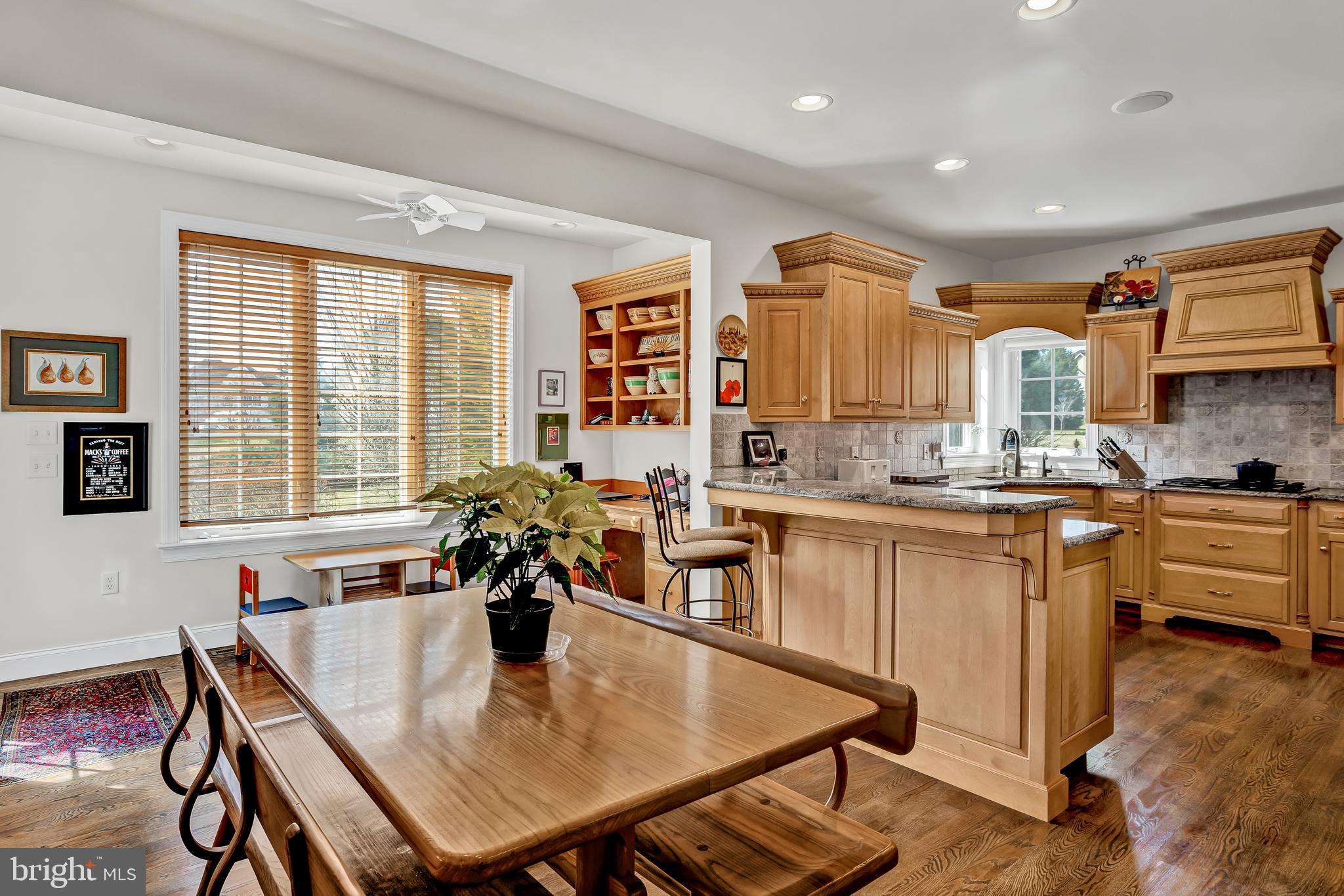 516 Snyder Road Lititz, PA 17543 - Photo 15 of 68 Dining Area