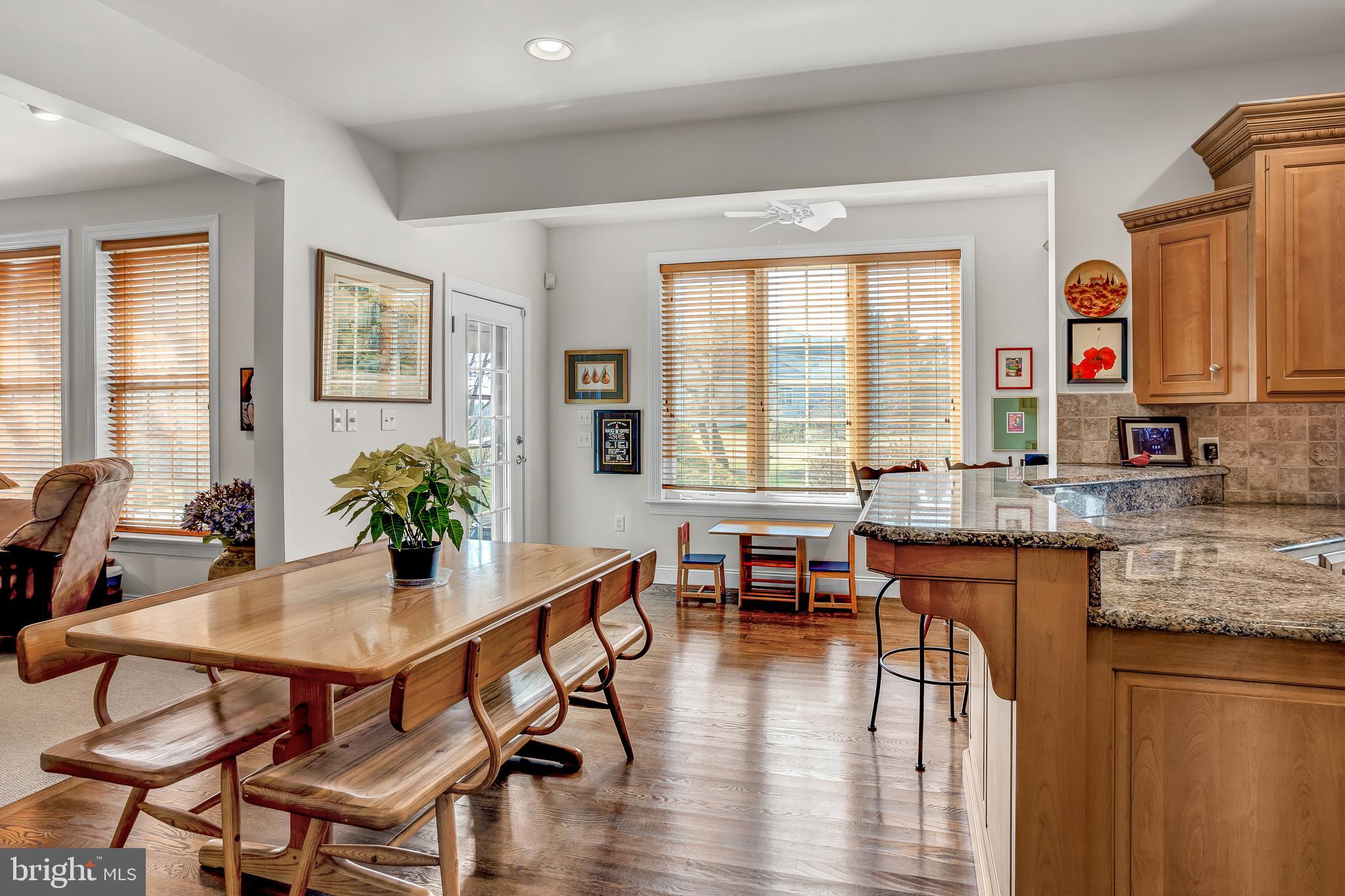 516 Snyder Road Lititz, PA 17543 - Photo 16 of 68 Dining Area