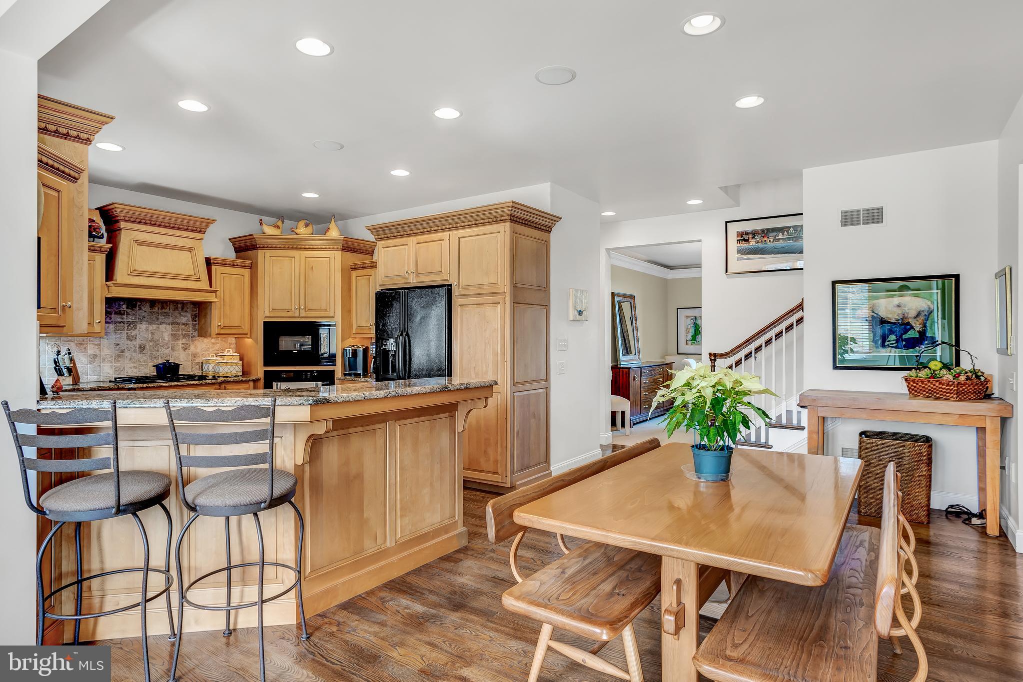 516 Snyder Road Lititz, PA 17543 - Photo 17 of 68 Dining Area & Breakfast Bar