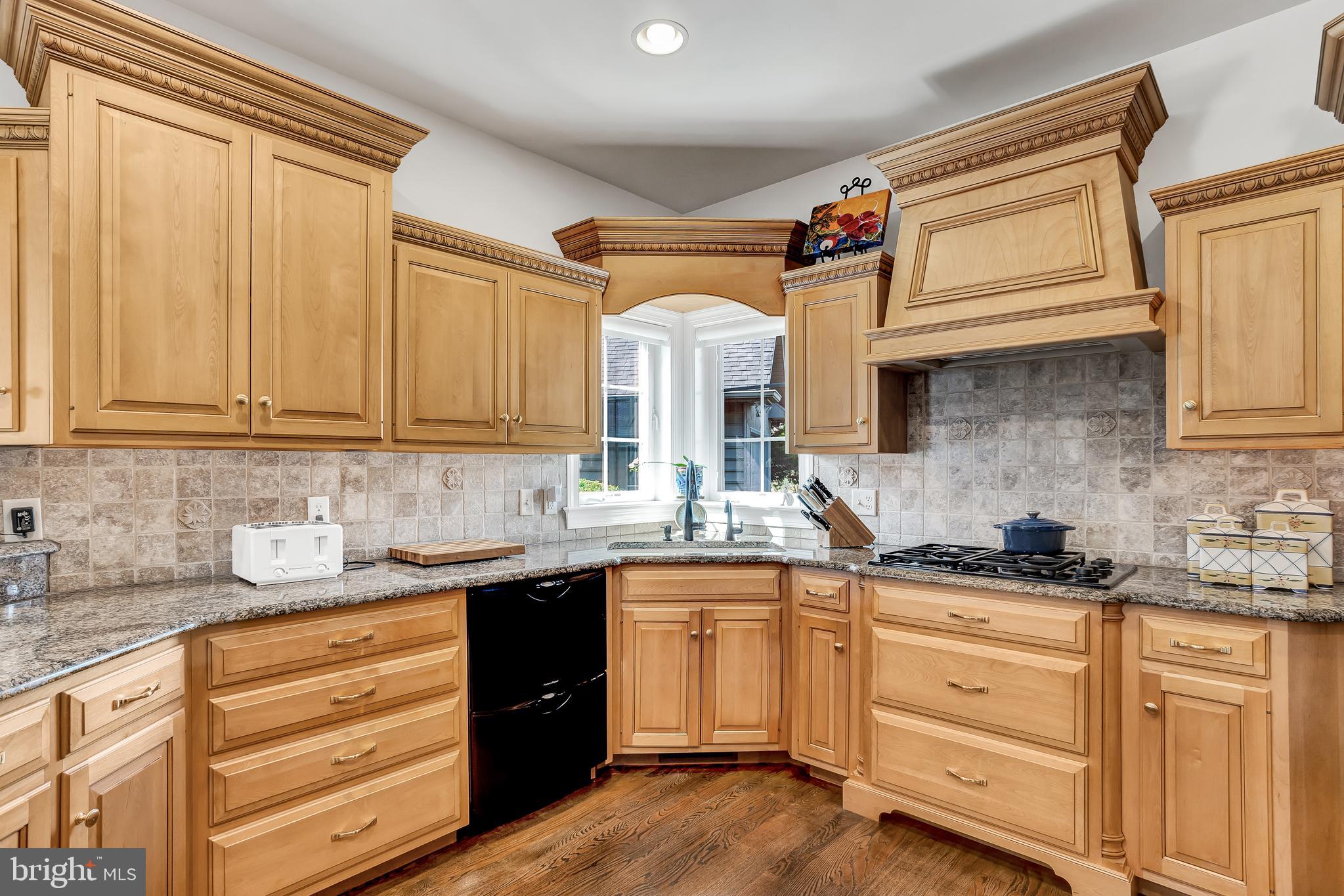 516 Snyder Road Lititz, PA 17543 - Photo 18 of 68 Kitchen