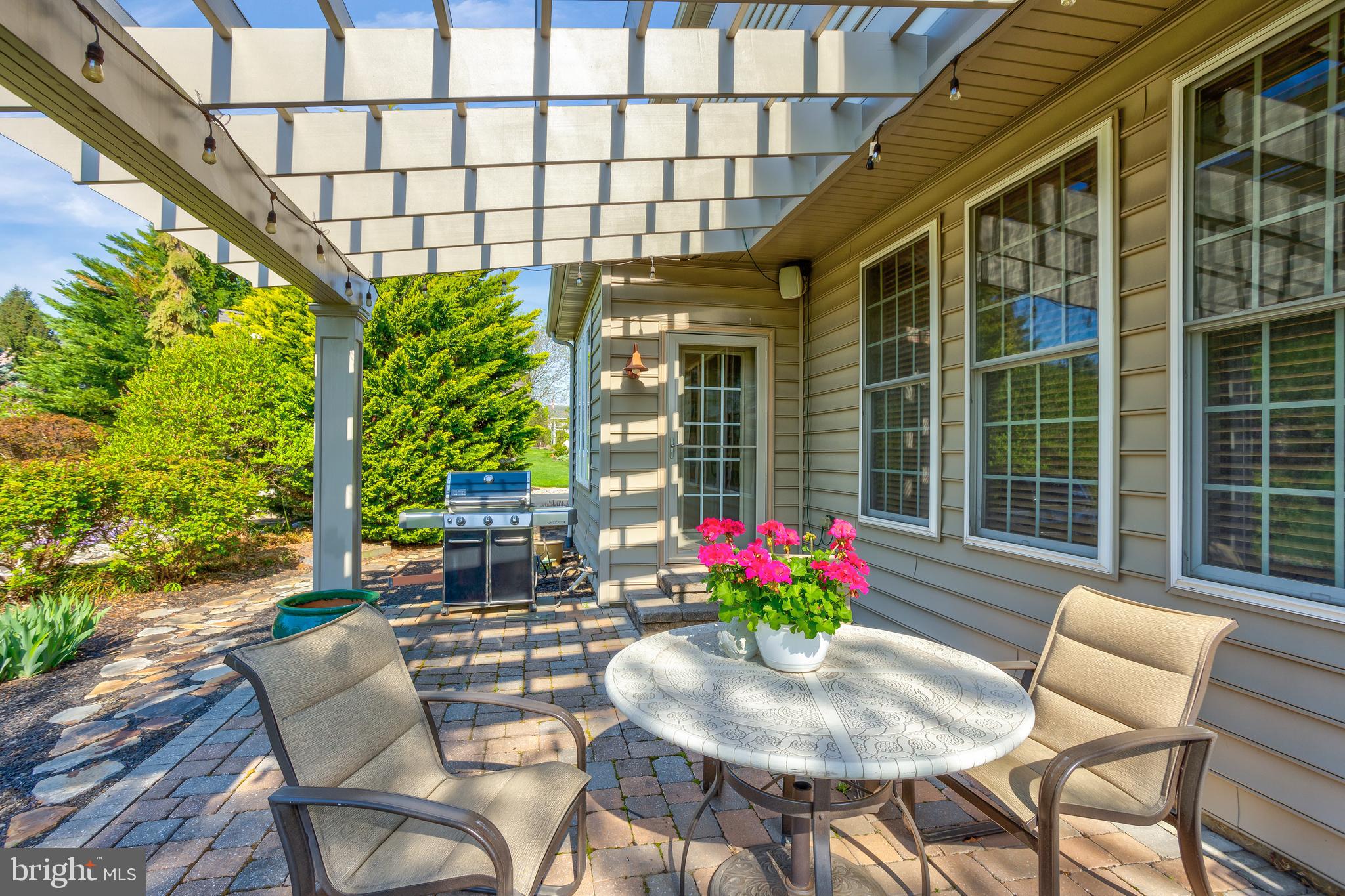 516 Snyder Road Lititz, PA 17543 - Photo 56 of 68 Patio
