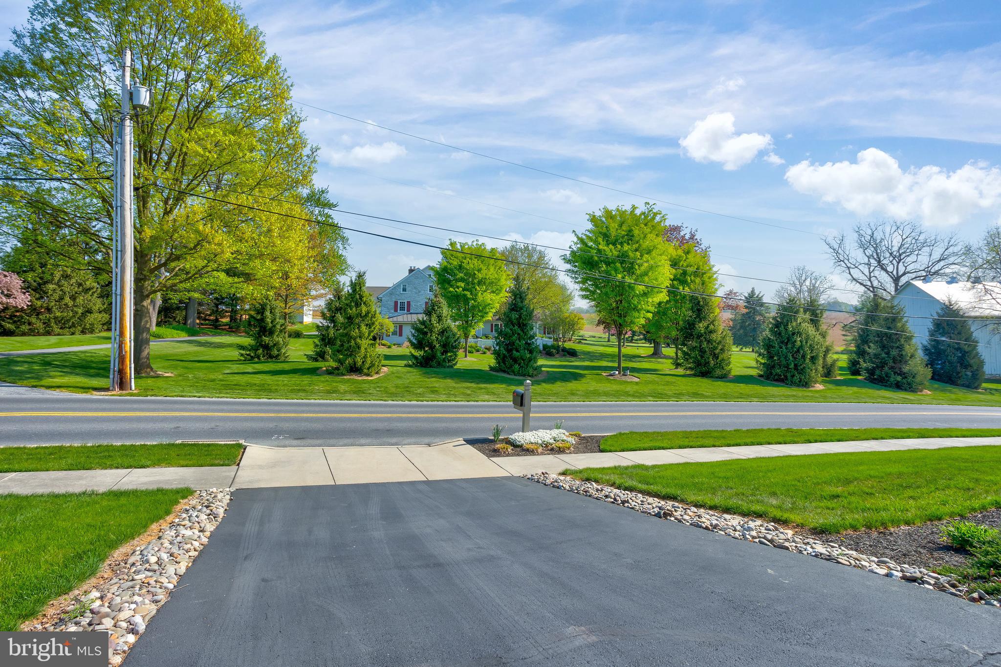 516 Snyder Road Lititz, PA 17543 - Photo 67 of 68 Driveway