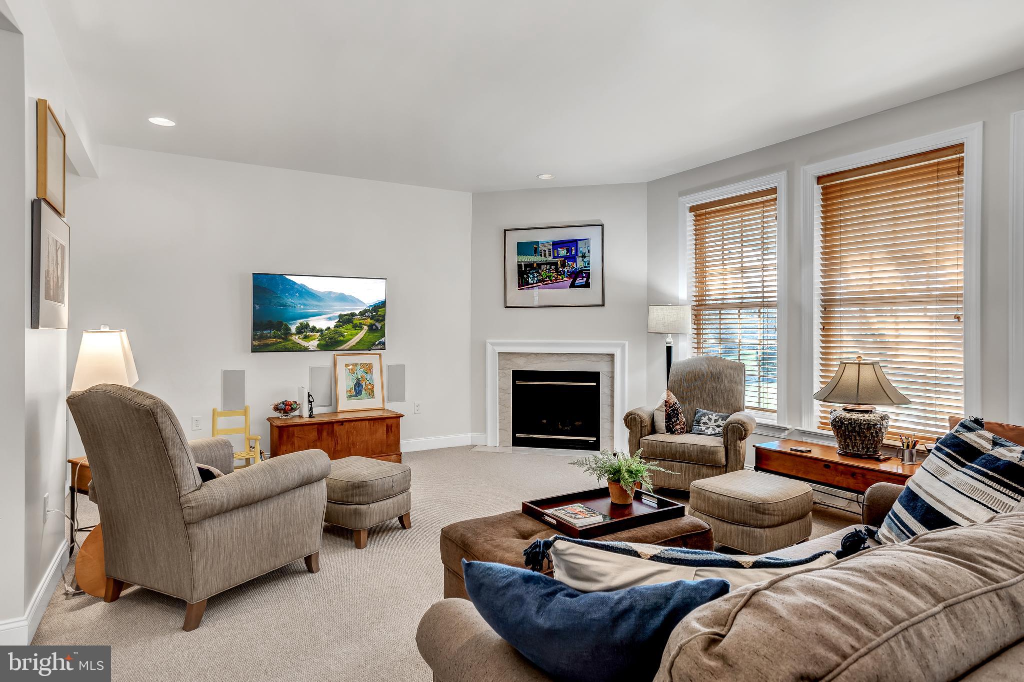 516 Snyder Road Lititz, PA 17543 - Photo 10 of 68 First Floor Family Room