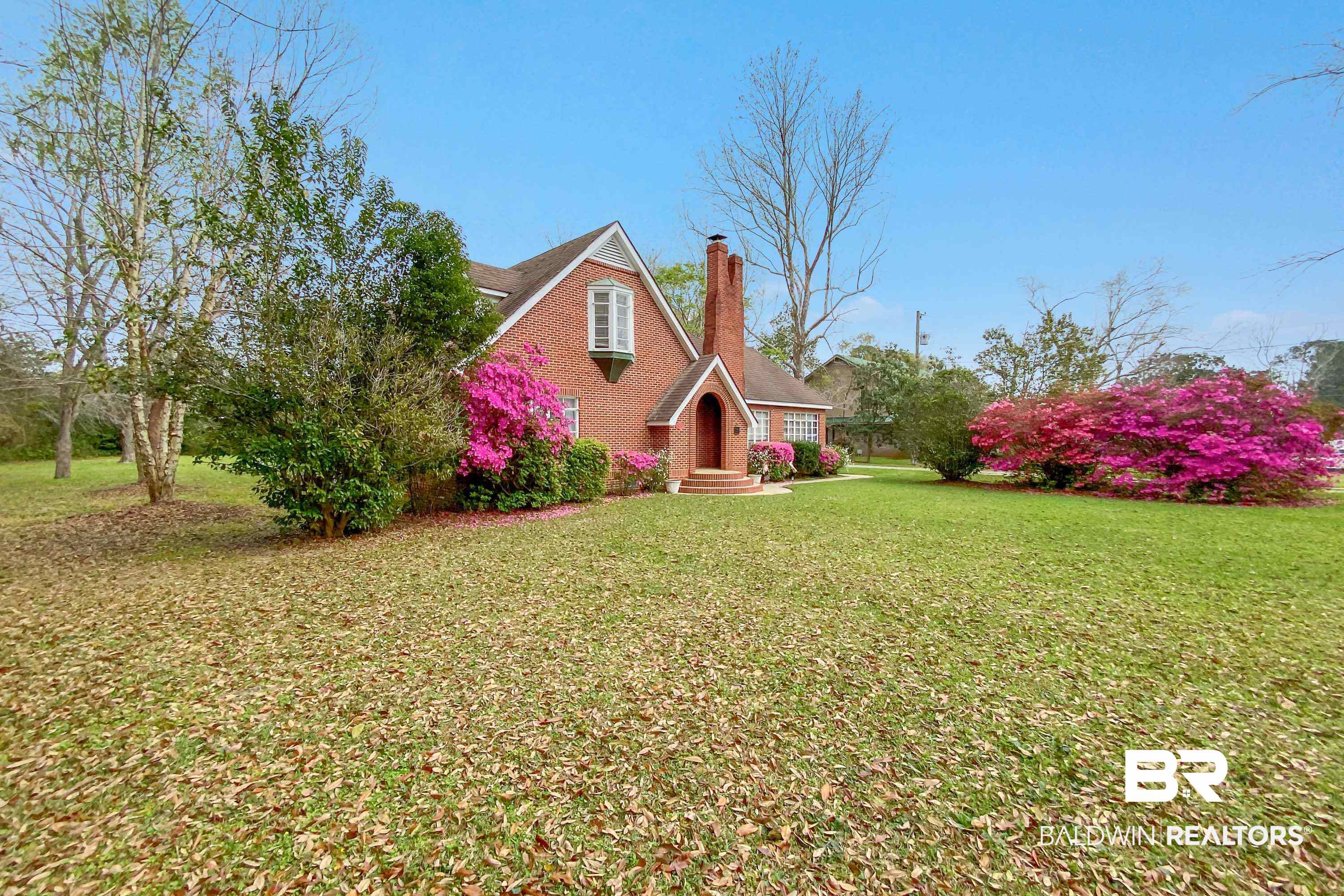 516 West Laurel Avenue Foley, AL 36535 - Photo 4 of 44