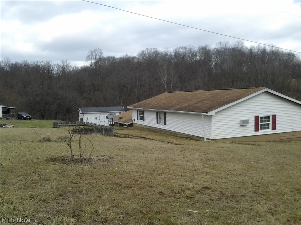 7946 County Road 67 Road Mount Perry, OH 43760 - Photo 29 of 33