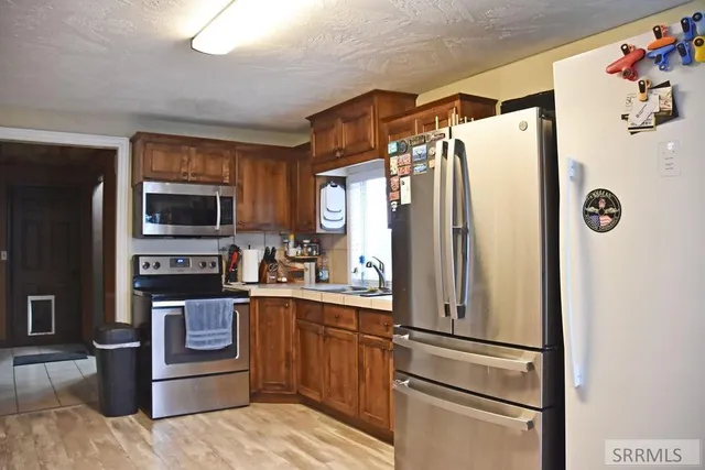 $265,000 | 393 West Pine Street, Shelley, ID 83274