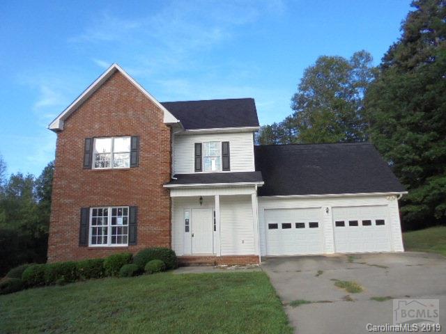 301 General Griffith Circle Rutherfordton, NC 28139 - Photo 1 of 17 a view of a house with a yard
