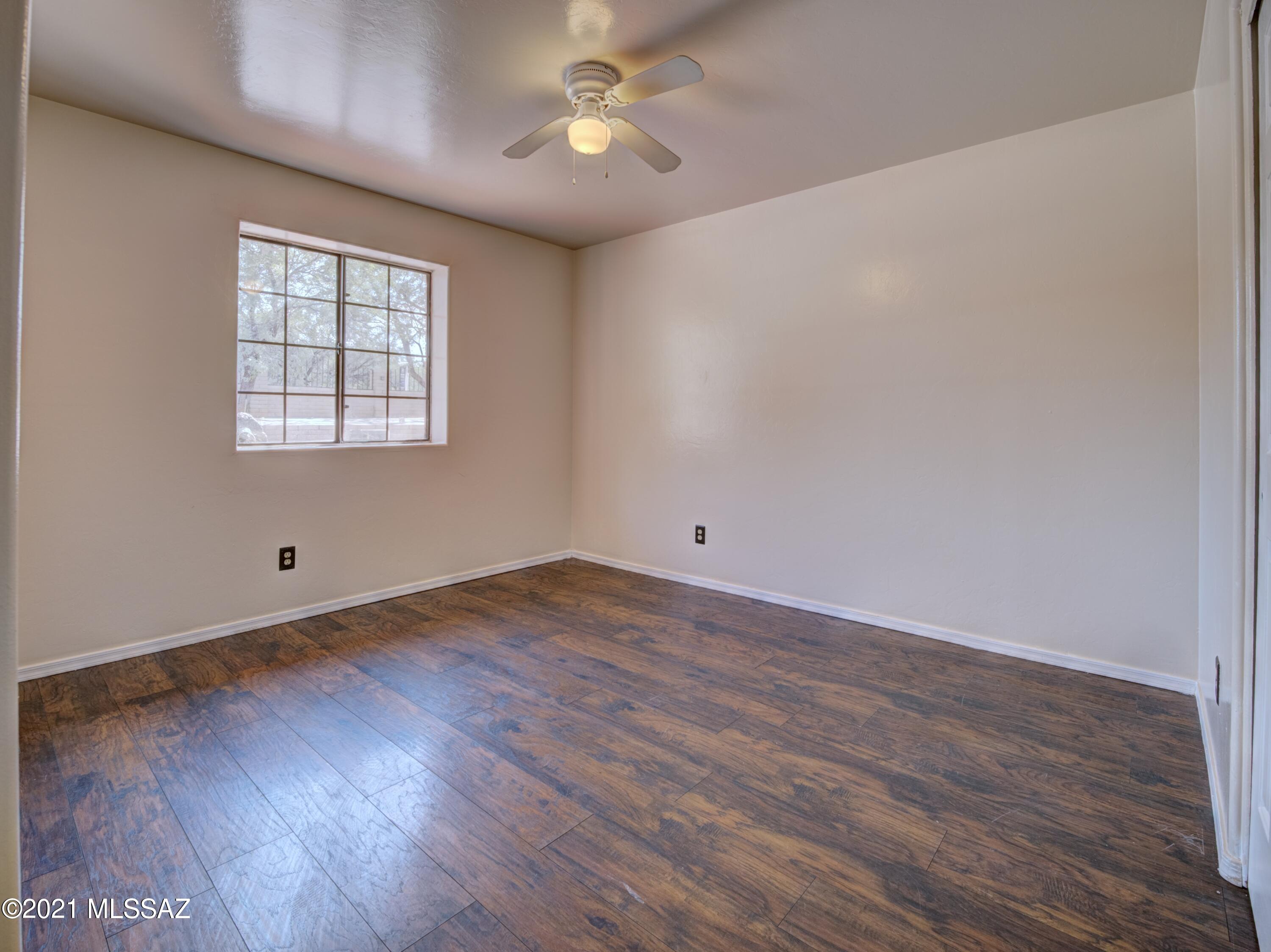 944 Via Rosamorada Rio Rico, AZ 85648 - Photo 11 of 21
