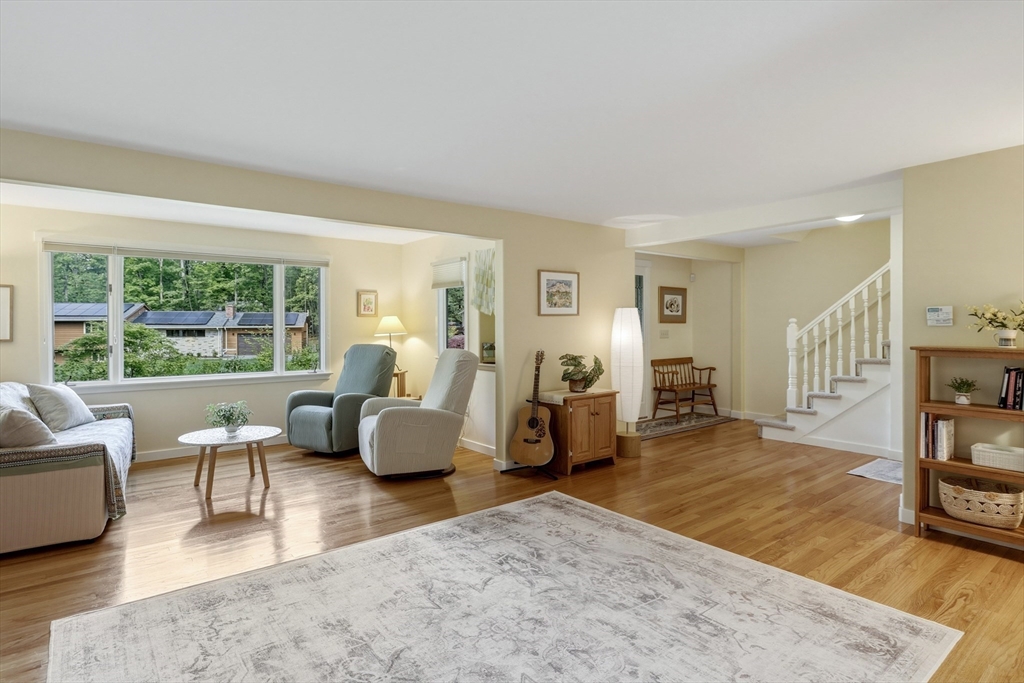 43 Aubinwood Road Amherst, MA 01002 - Photo 6 of 42