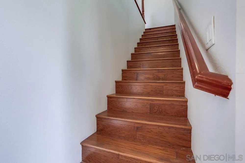 455 Almond Road San Marcos, CA 92078 - Photo 4 of 35 Gallery Image 4