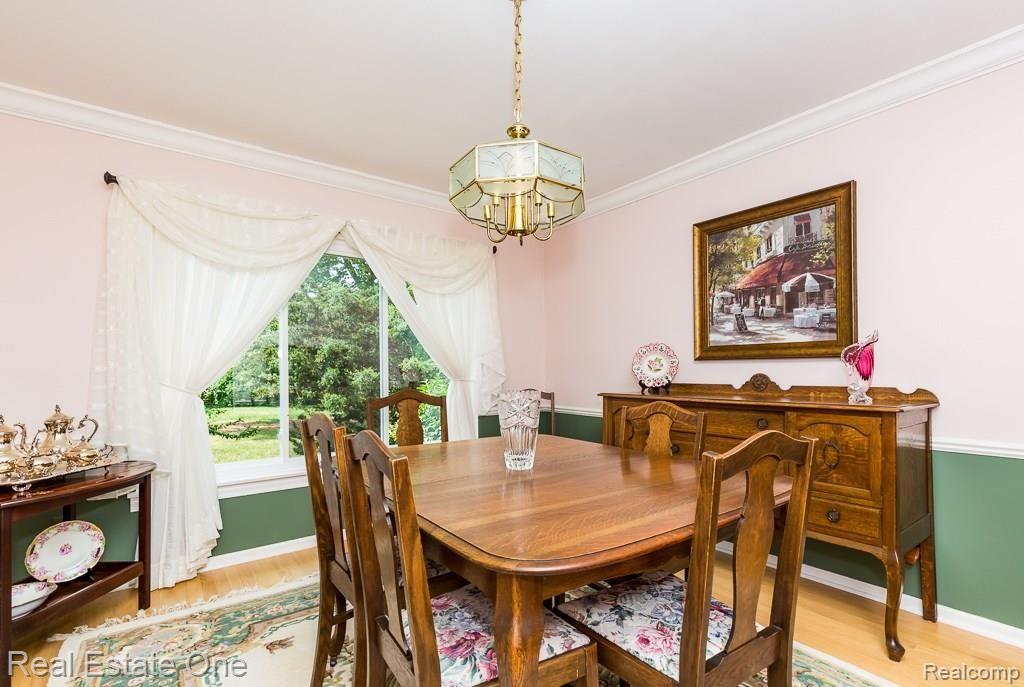 2420 Kimberly Fair Street Rochester Hills, MI 48309 - Photo 4 of 28